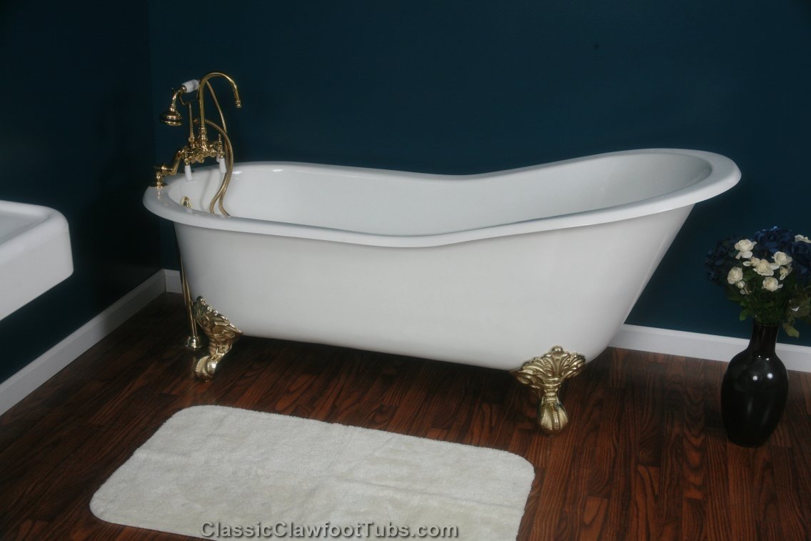 Barclay TKCTS7H67BN3 67 Cast Iron Slipper Bathtub Kit in White with Porcelain L